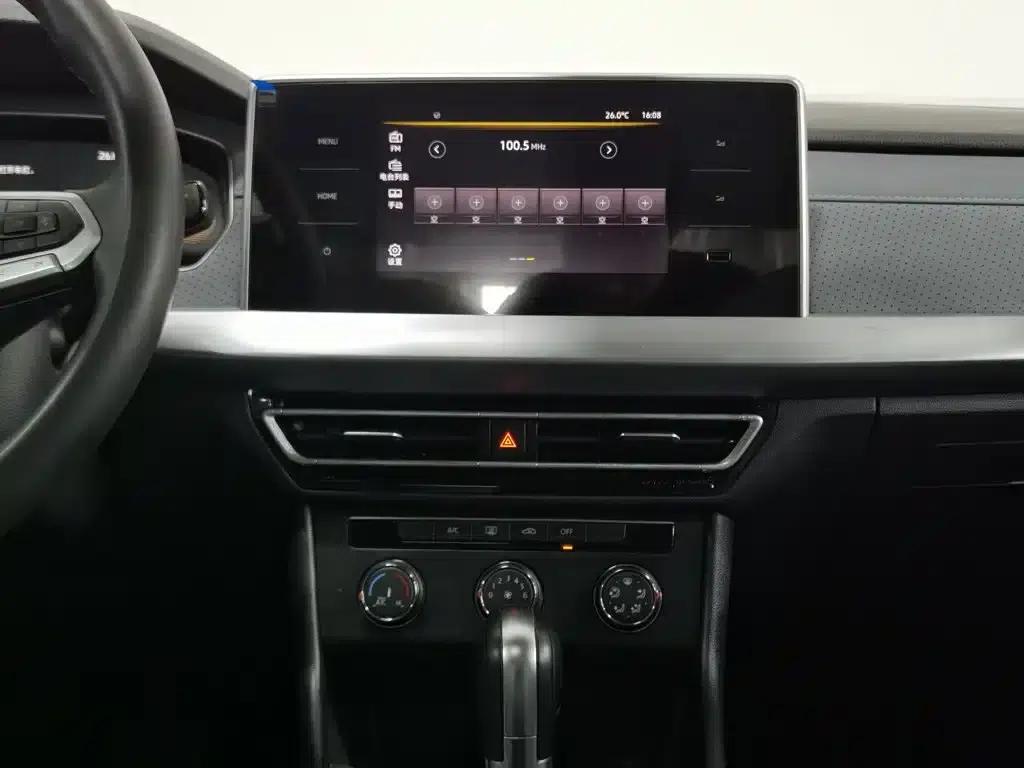 2023 Volkswagen Lavida 300TSI DSG Full Comfort Edition — миниатюра 12