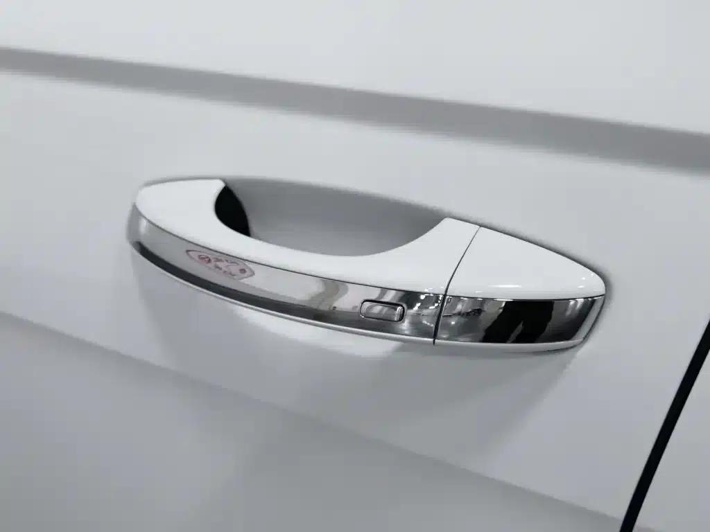 2023 Volkswagen Lavida 300TSI DSG Full Comfort Edition — миниатюра 18