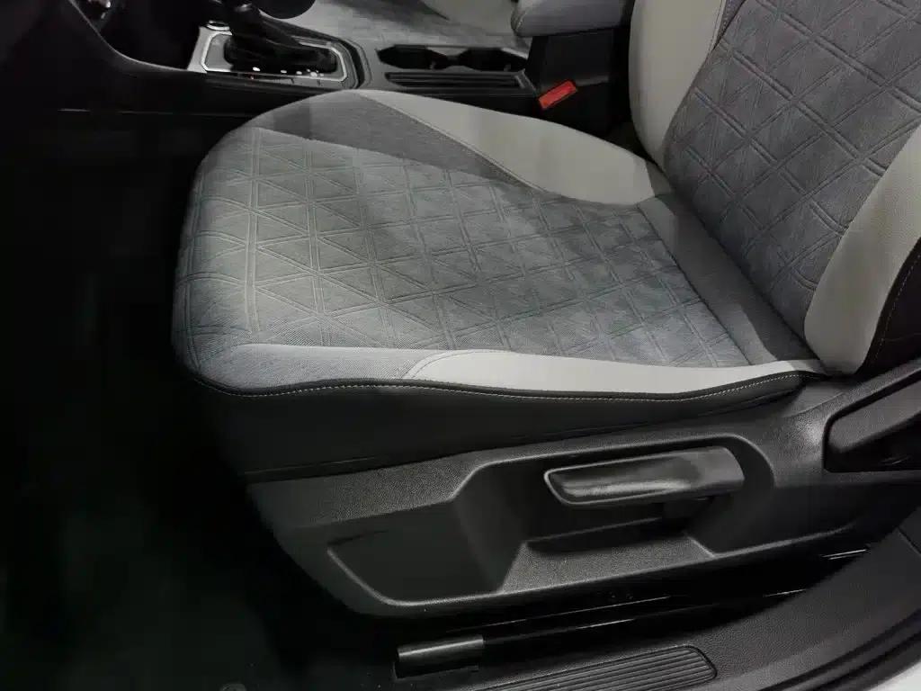 2023 Volkswagen Lavida 300TSI DSG Full Comfort Edition — миниатюра 20