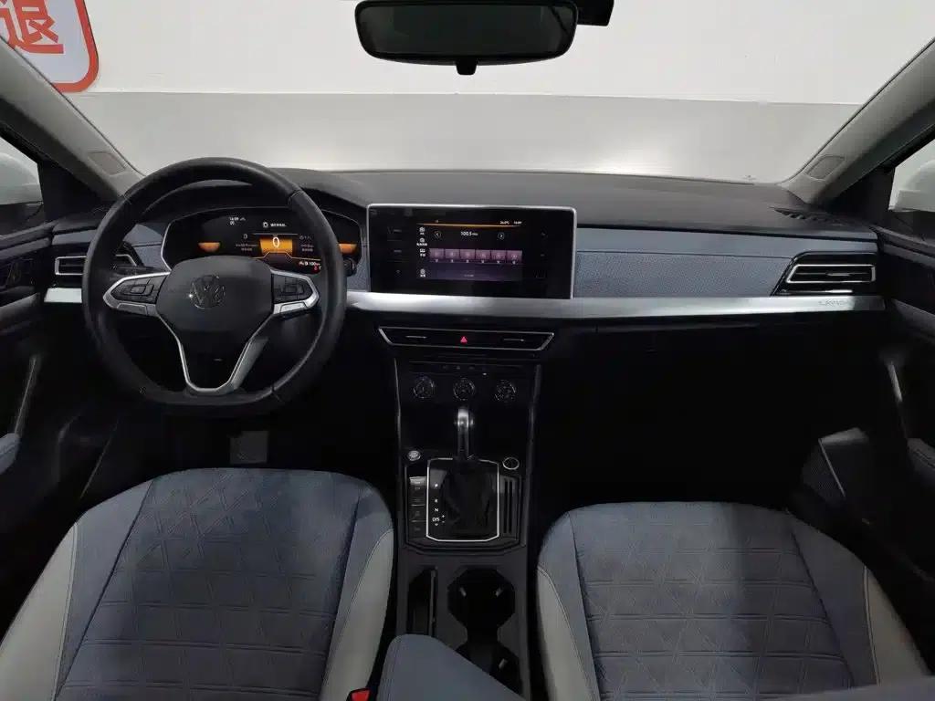 2023 Volkswagen Lavida 300TSI DSG Full Comfort Edition — миниатюра 5