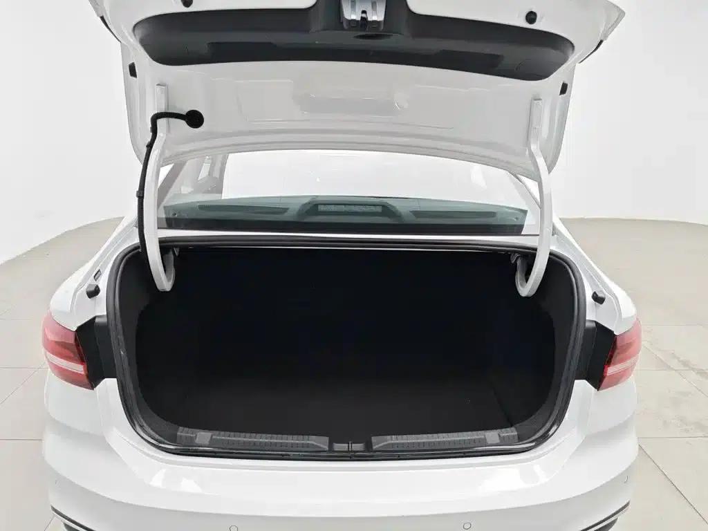 Lavida 2024 300TSI DSG Starry Sky Leading Edition — миниатюра 16