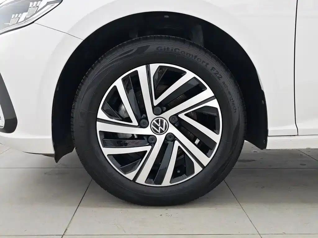 Lavida 2024 300TSI DSG Starry Sky Leading Edition — миниатюра 17