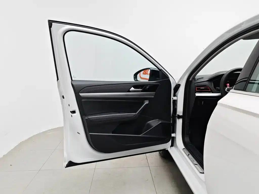 Lavida 2024 300TSI DSG Starry Sky Leading Edition — миниатюра 8