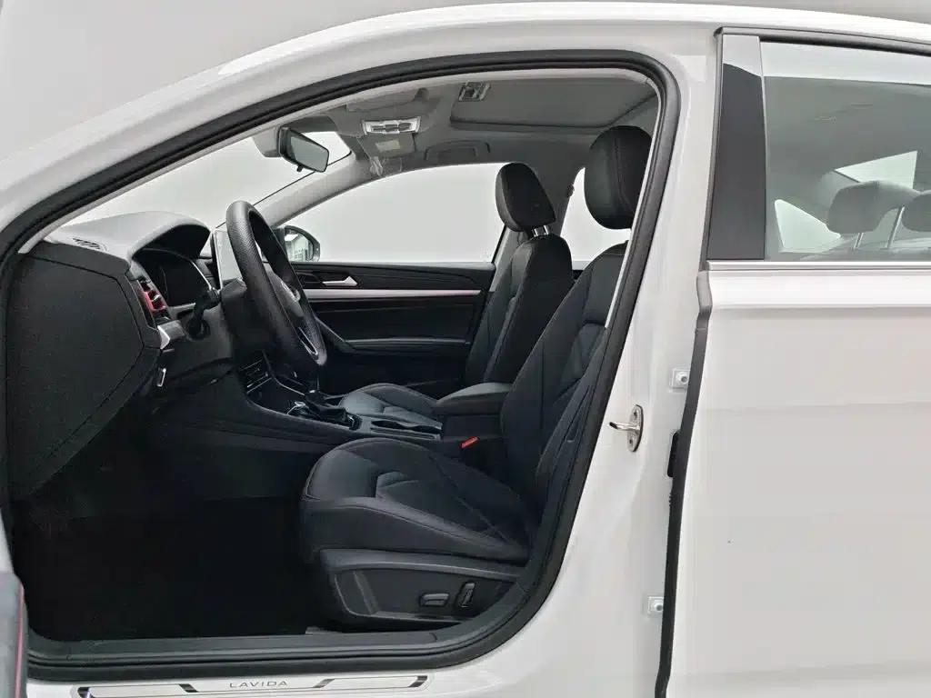 Lavida 2024 300TSI DSG Starry Sky Leading Edition — миниатюра 10