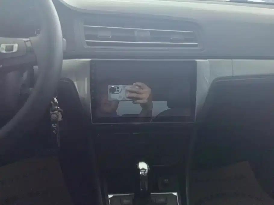 2019 Volkswagen Lavida 1.5L Automatic Comfort Edition (China VI Emission Standard) — миниатюра 13