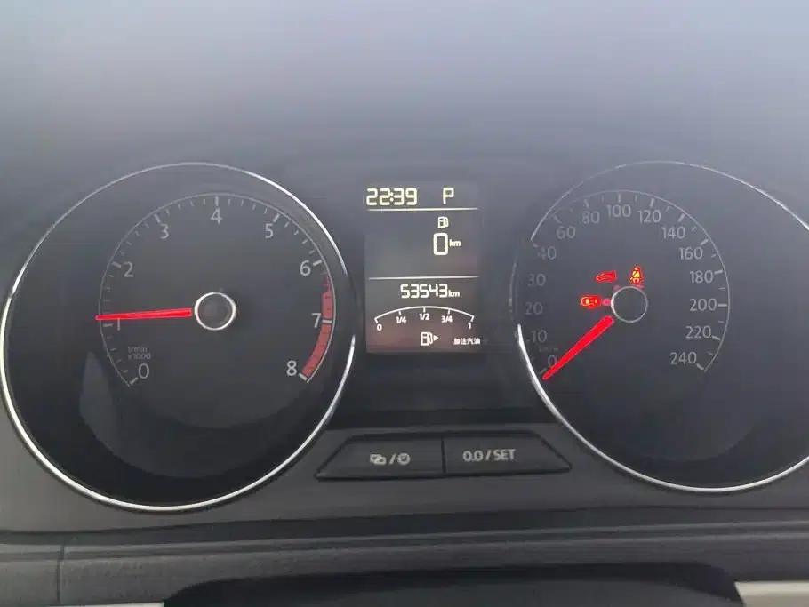 2019 Volkswagen Lavida 1.5L Automatic Comfort Edition (China VI Emission Standard) — миниатюра 14