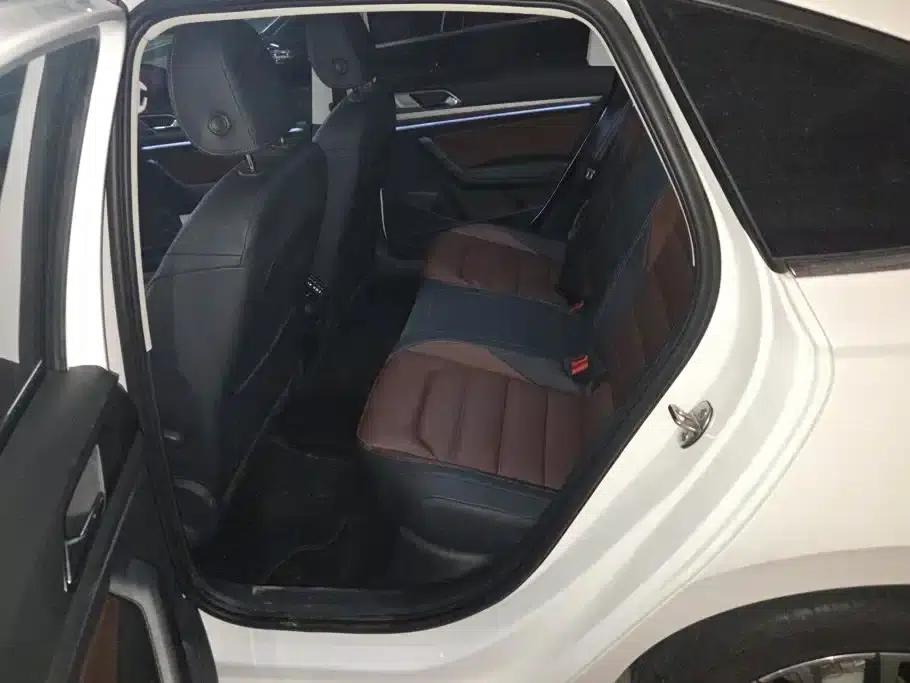 2021 Volkswagen Lavida 280TSI DSG Luxury Edition — миниатюра 11