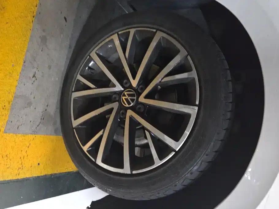 2021 Volkswagen Lavida 280TSI DSG Luxury Edition — миниатюра 6
