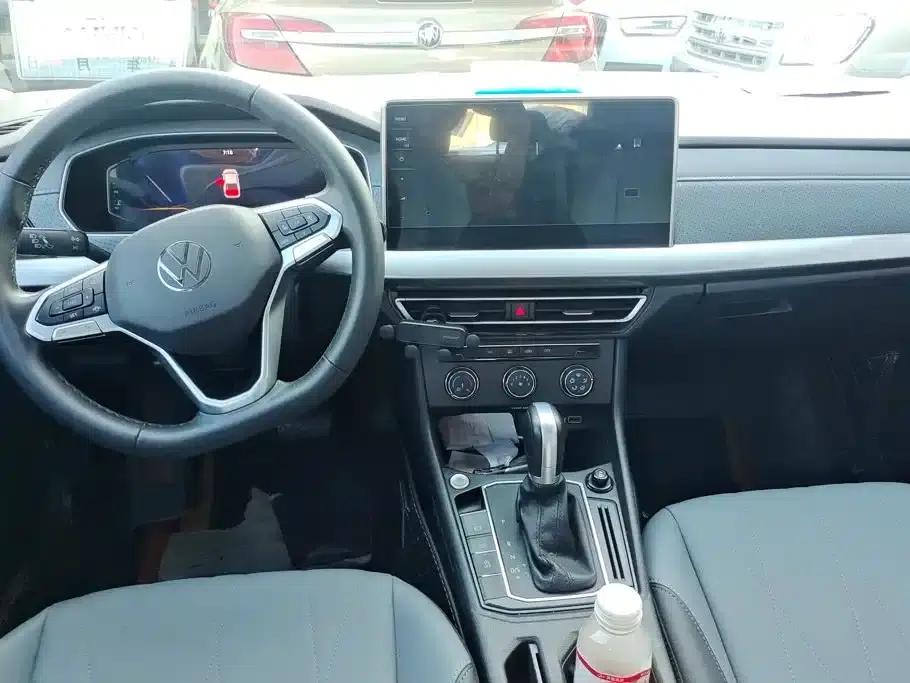 2023 Volkswagen Lavida 1.5L Automatic Five Million Edition — миниатюра 12
