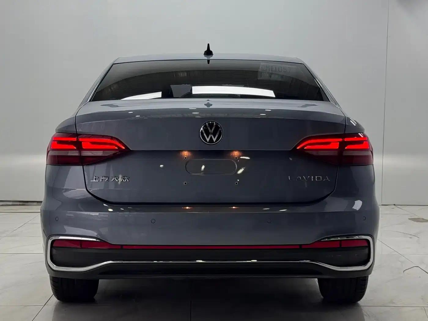 2023 Volkswagen Lavida 1.5L Automatic Five Million Edition — миниатюра 5
