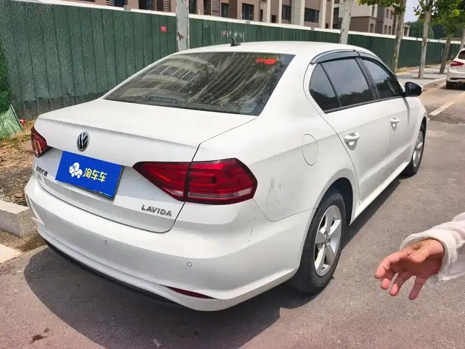 2019 Volkswagen Lavida, Lavida Qihang 1.5L Automatic Fashion Edition (National VI Emission Standard) — миниатюра 3