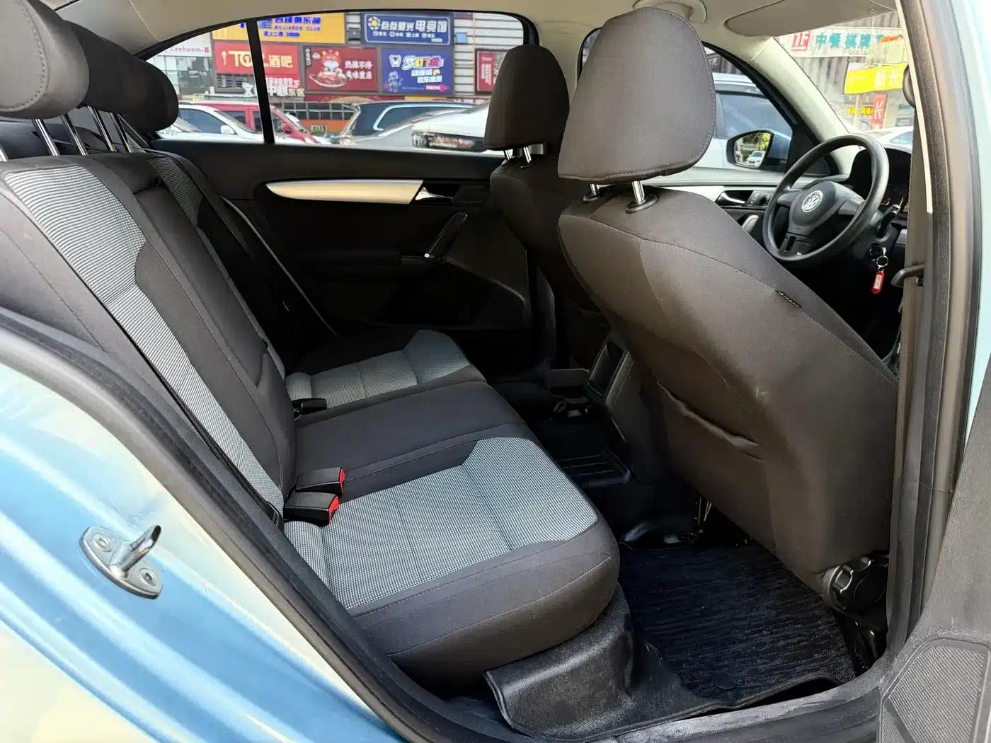 2014 Volkswagen Lavida 1.4TSI DSG BlueMotion Technology Edition — миниатюра 11
