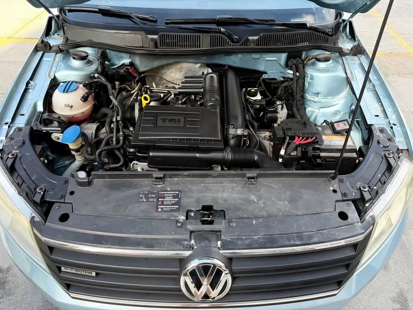 2014 Volkswagen Lavida 1.4TSI DSG BlueMotion Technology Edition — миниатюра 13