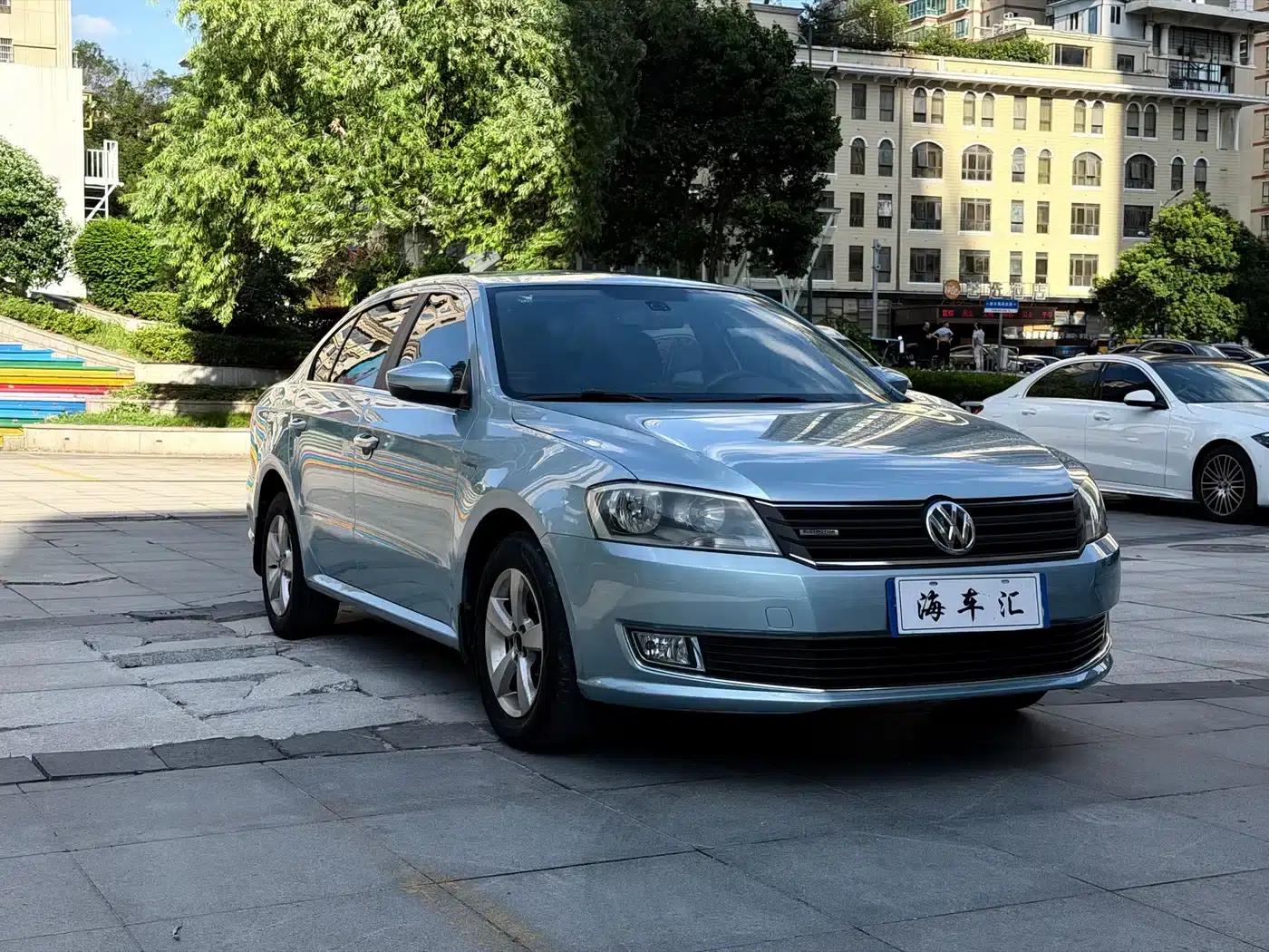 2014 Volkswagen Lavida 1.4TSI DSG BlueMotion Technology Edition — миниатюра 3