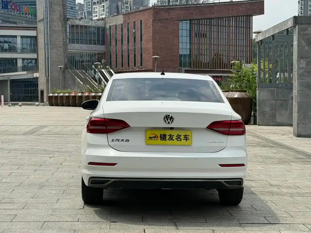 2019 Volkswagen Lavida 1.5L Automatic Comfort Edition (China VI Emission Standard) — миниатюра 5