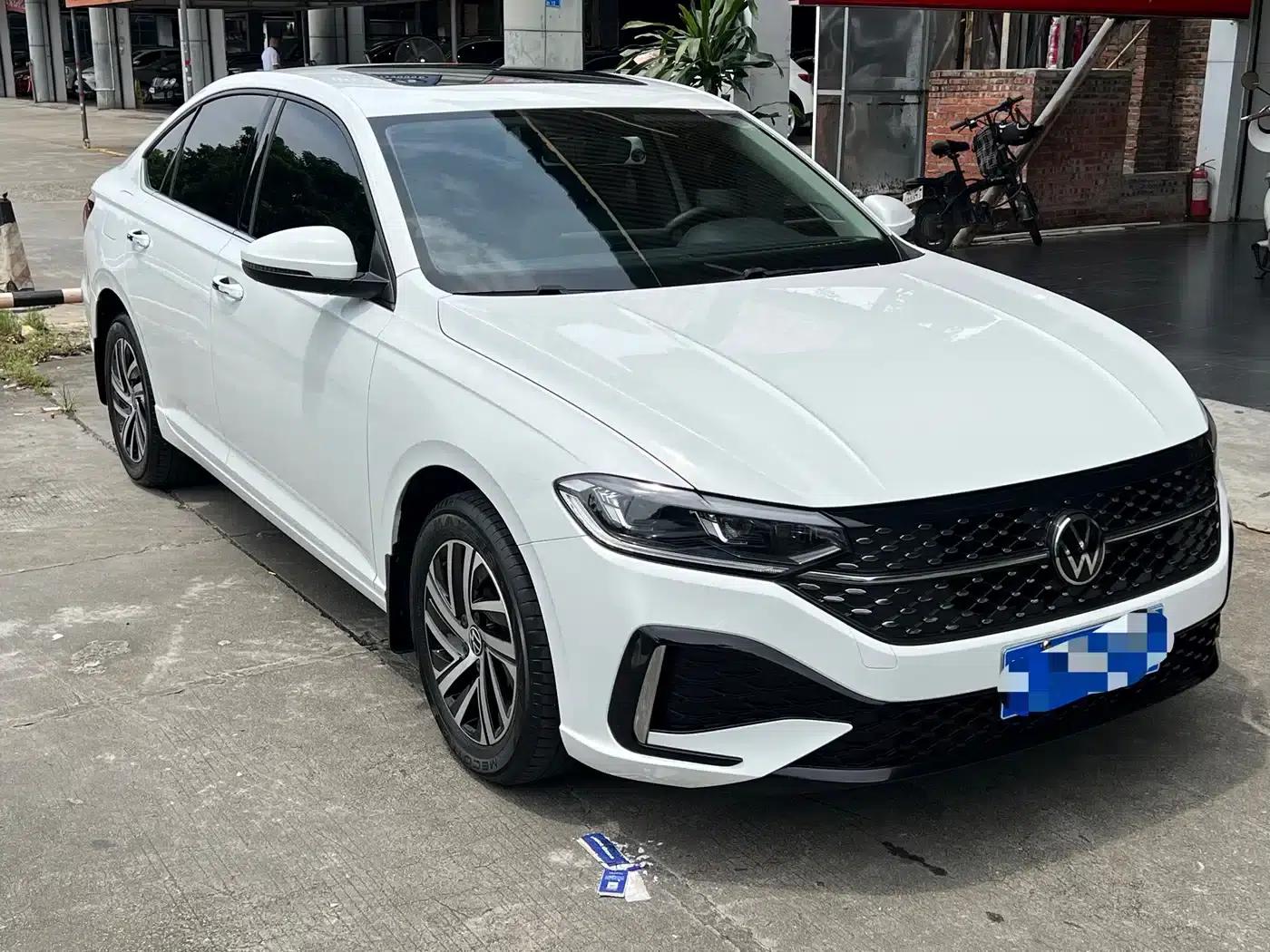 2023 Volkswagen Lavida 1.5L Automatic Starry Sky Five Million Edition — миниатюра 3