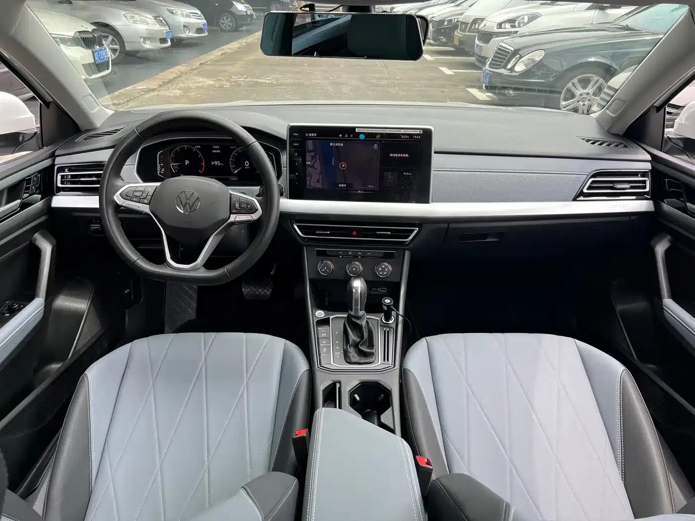 2023 Volkswagen Lavida 1.5L Automatic Starry Sky Five Million Edition — миниатюра 6