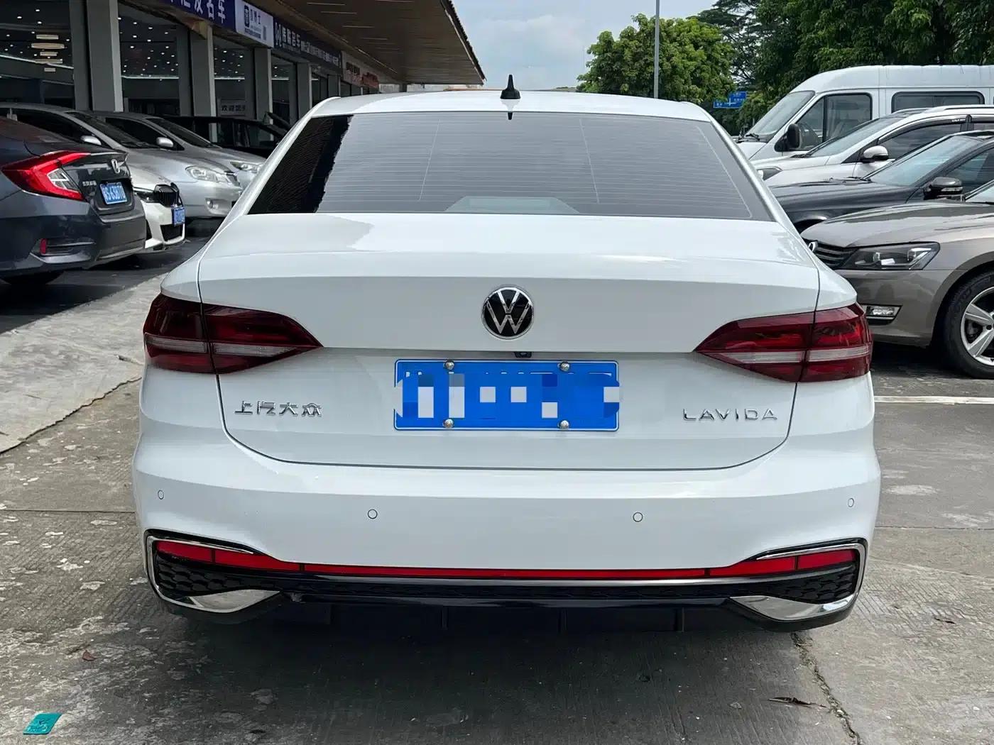 2023 Volkswagen Lavida 1.5L Automatic Starry Sky Five Million Edition — миниатюра 10