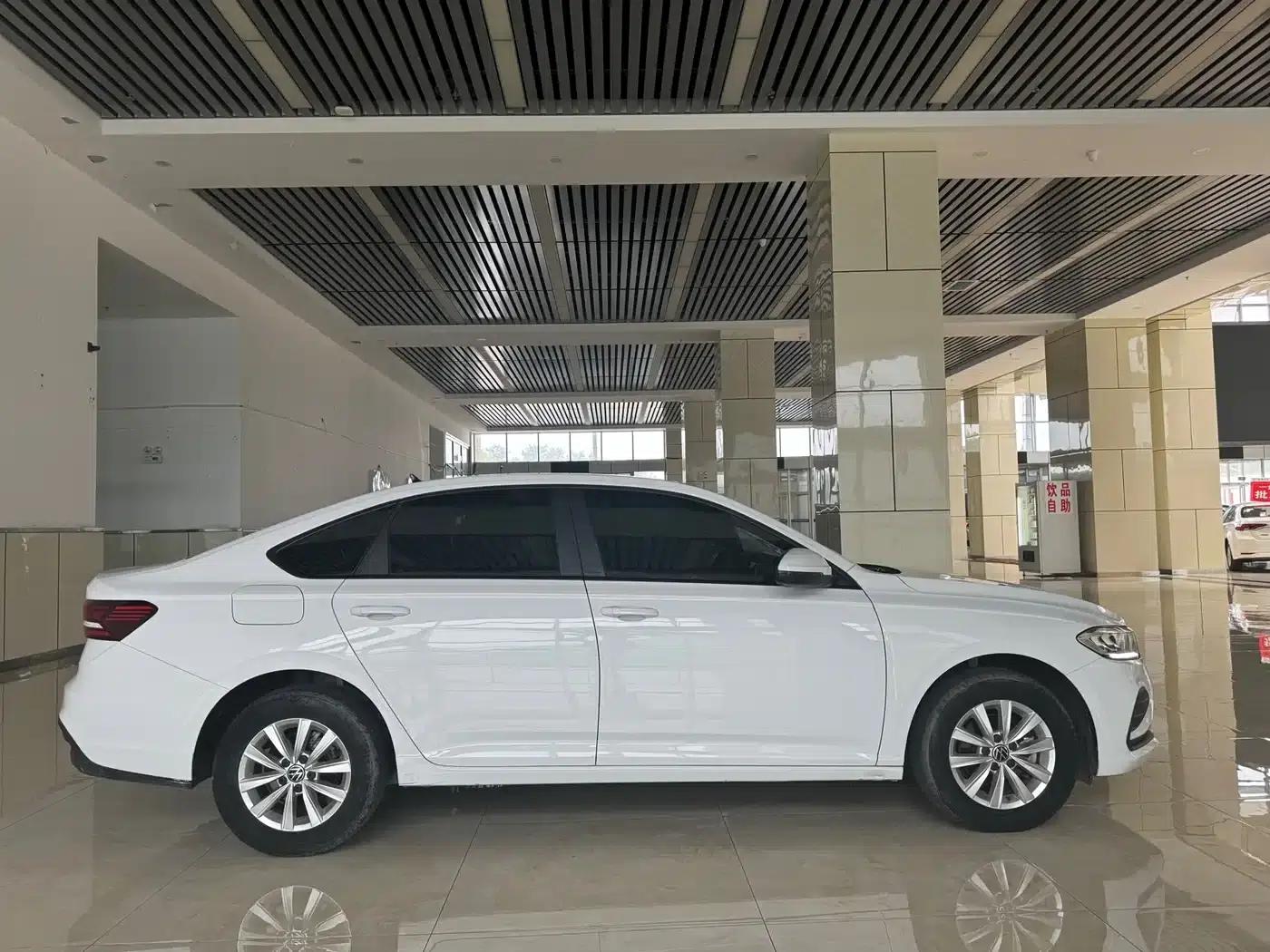2024 Volkswagen Lavida 1.5L Automatic Comfort Edition — миниатюра 11