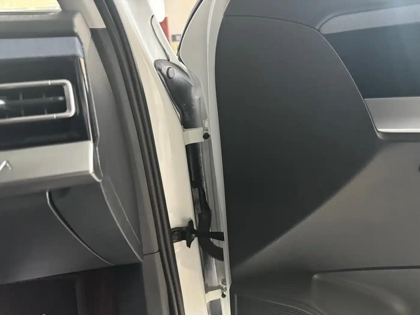 2024 Volkswagen Lavida 1.5L Automatic Comfort Edition — миниатюра 18