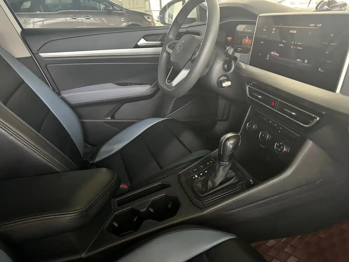2024 Volkswagen Lavida 1.5L Automatic Comfort Edition — миниатюра 19