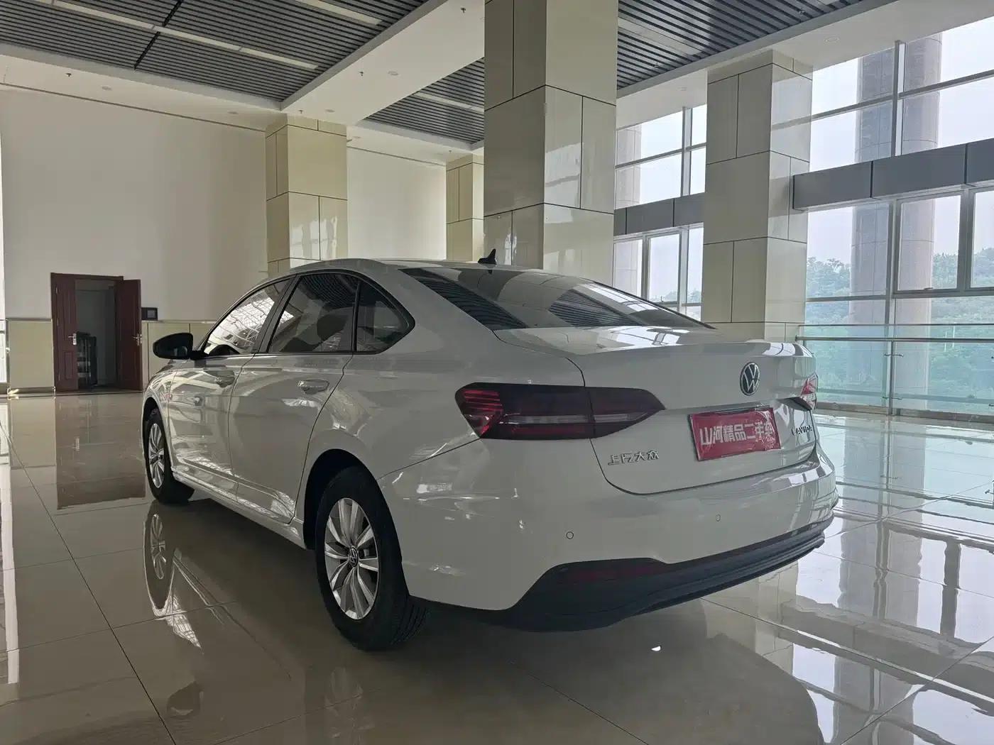 2024 Volkswagen Lavida 1.5L Automatic Comfort Edition — миниатюра 10