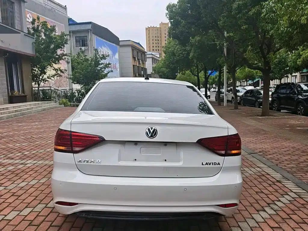 2019 Volkswagen Lavida, Lavida Qihang 1.5L Automatic Comfort Edition (National VI Emission Standard) — миниатюра 11