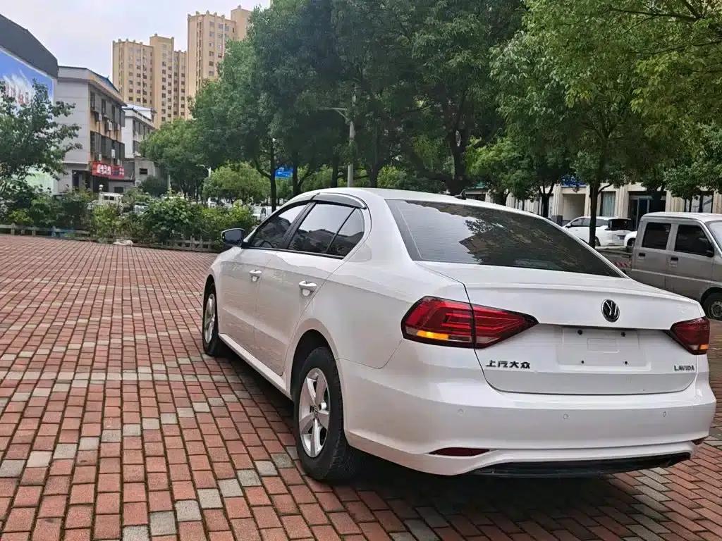 2019 Volkswagen Lavida, Lavida Qihang 1.5L Automatic Comfort Edition (National VI Emission Standard) — миниатюра 9