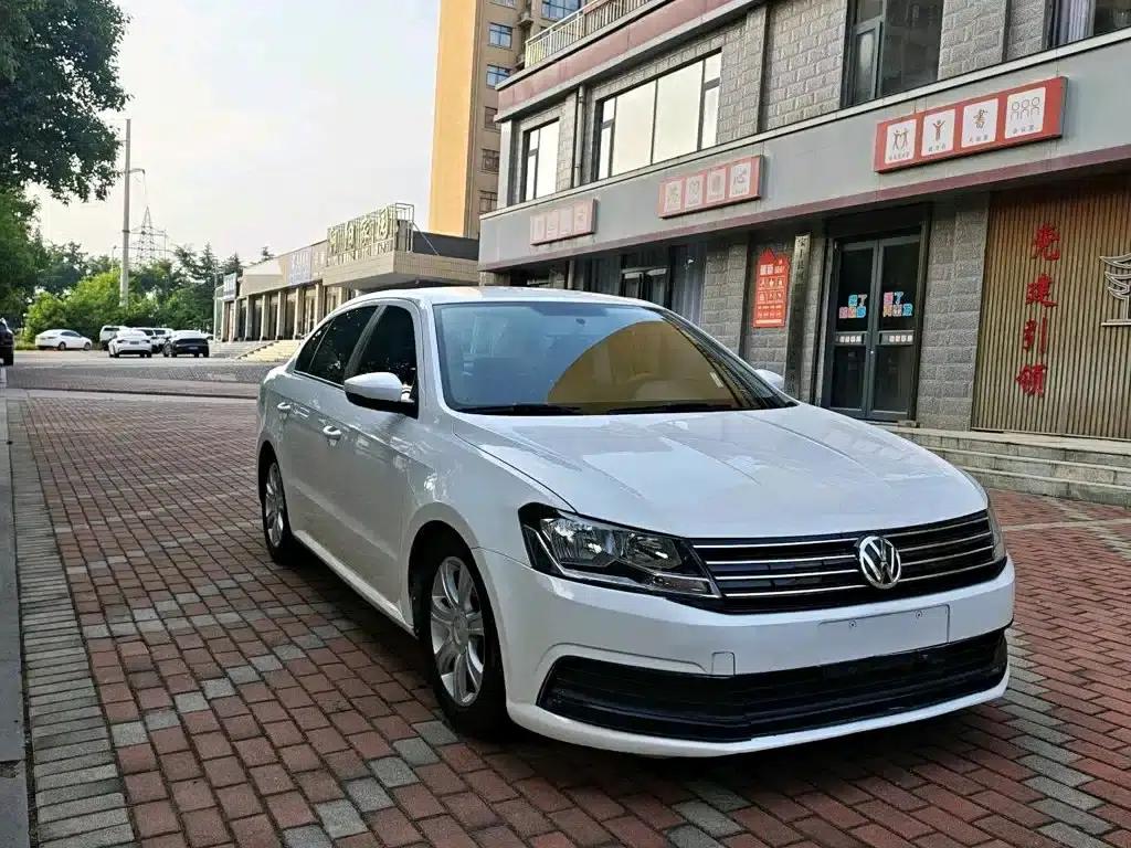 2017 Volkswagen Lavida 1.6L Automatic Fashion Edition — миниатюра 6
