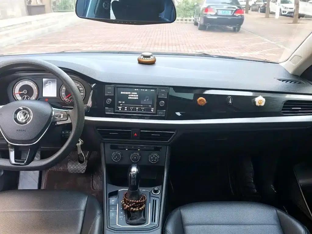 2019 Volkswagen Lavida 1.5L Automatic Comfort Edition (China VI Emission Standard) — миниатюра 2