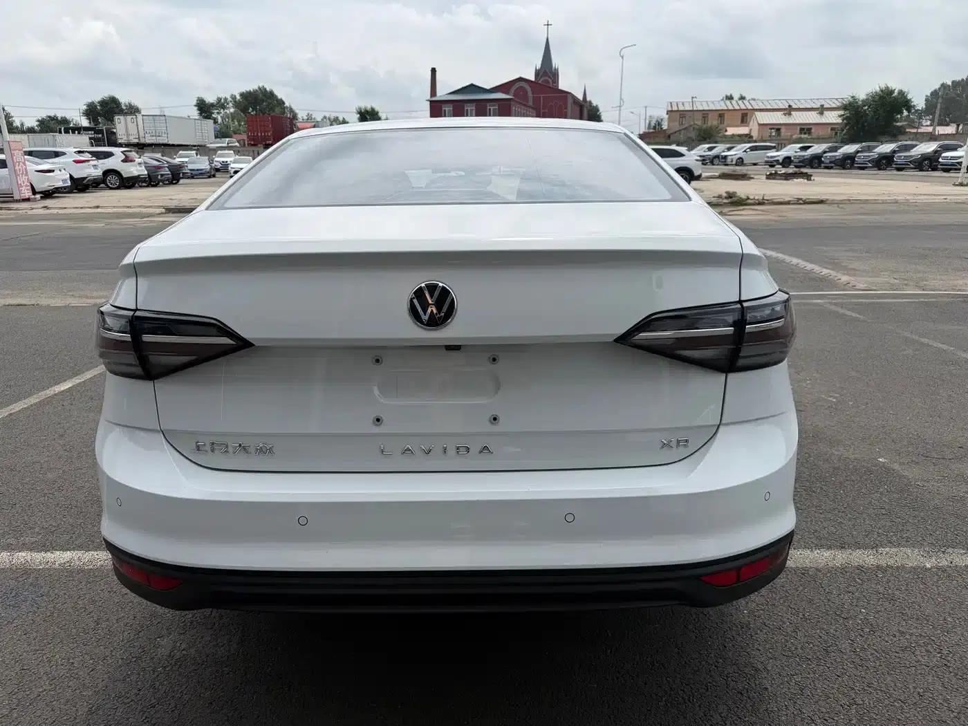 2025 Volkswagen Lavida New Elite 1.5L New Elite Edition — миниатюра 14
