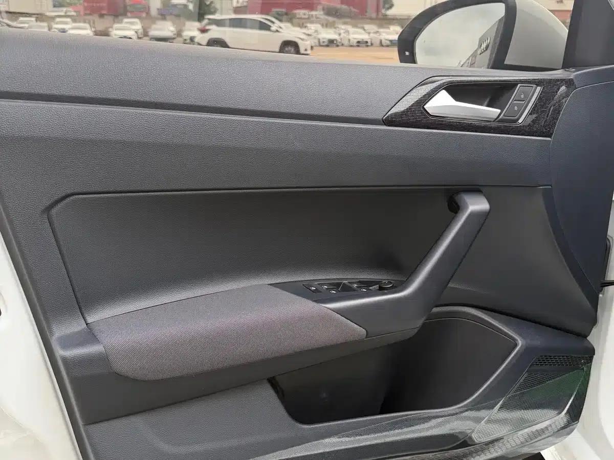 2025 Volkswagen Lavida New Elite 1.5L New Elite Edition — миниатюра 6