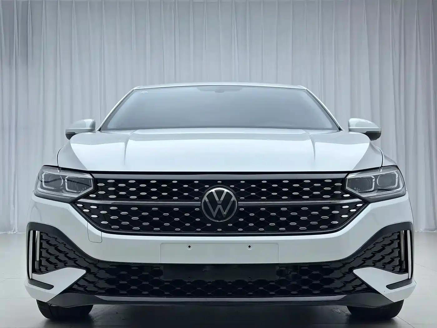 2023 Volkswagen Lavida 1.5L Automatic Starry Sky Five Million Edition — миниатюра 2