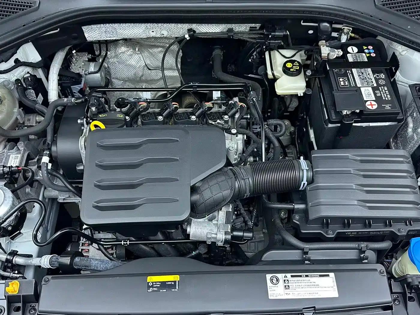 2023 Volkswagen Lavida 1.5L Automatic Starry Sky Five Million Edition — миниатюра 20