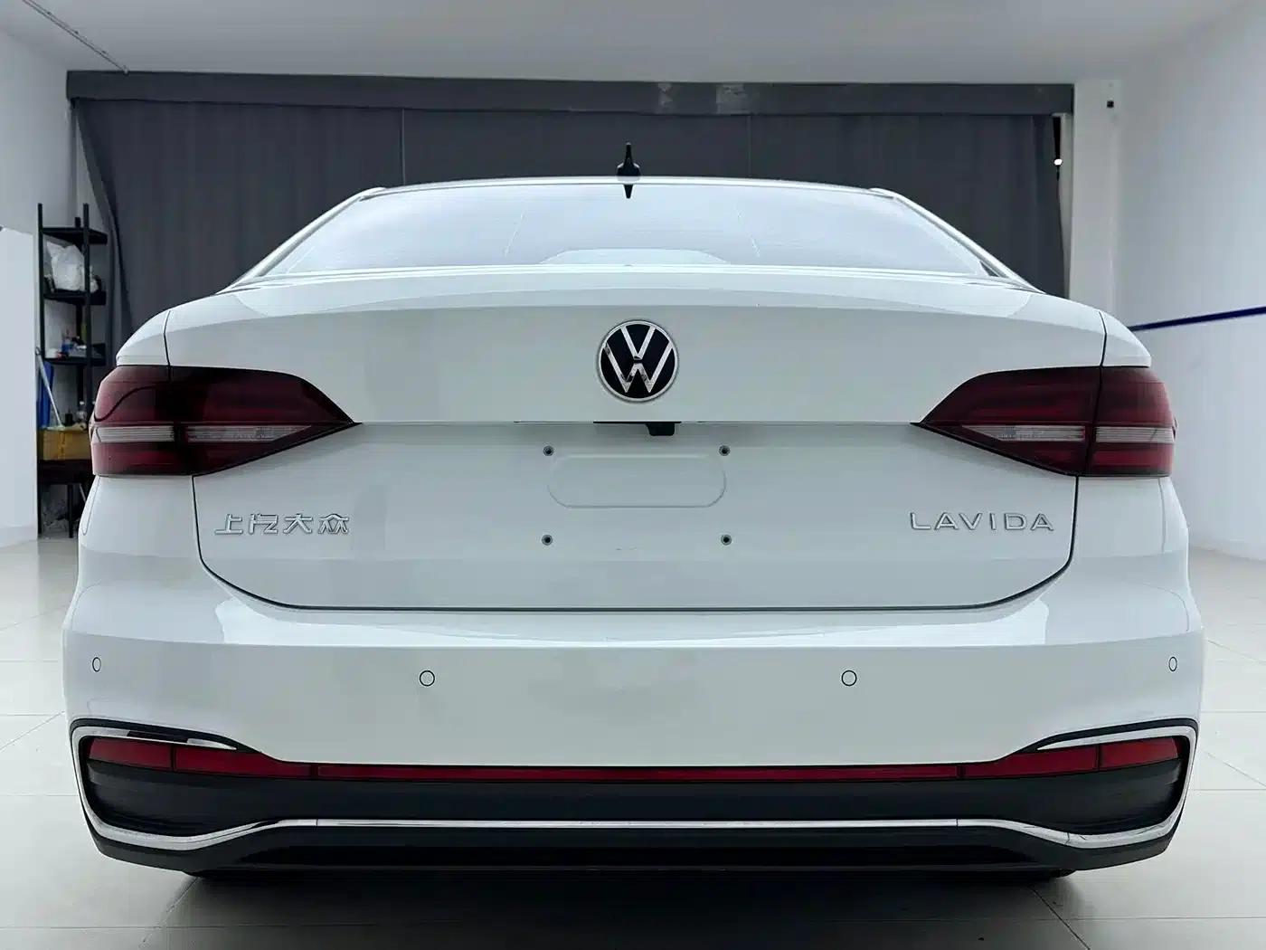 2023 Volkswagen Lavida 1.5L Automatic Starry Sky Five Million Edition — миниатюра 5