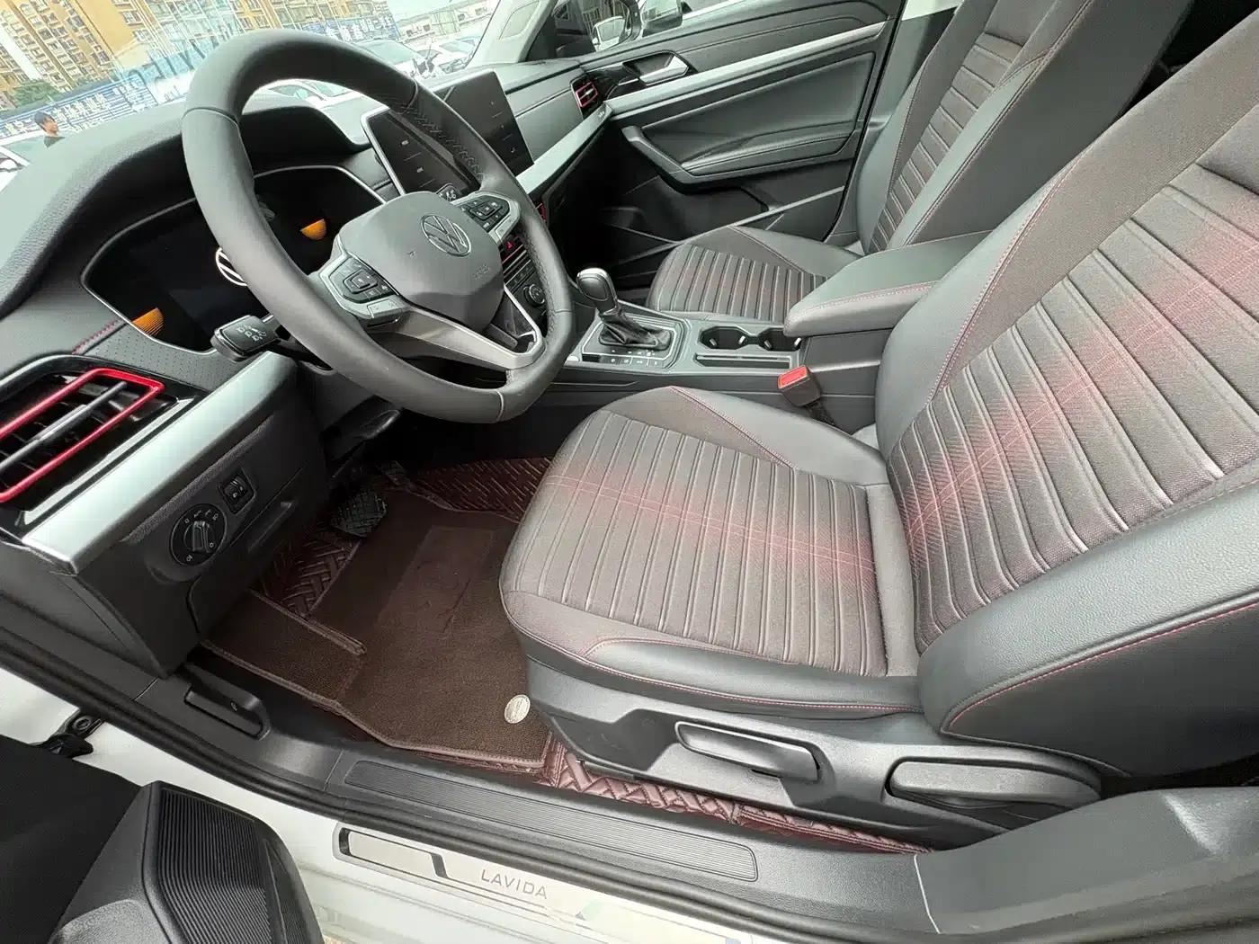 2023 Volkswagen Lavida 300TSI DSG Starry Sky Edition — миниатюра 6