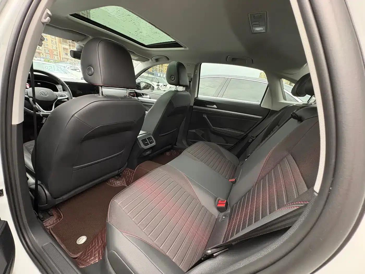 2023 Volkswagen Lavida 300TSI DSG Starry Sky Edition — миниатюра 9