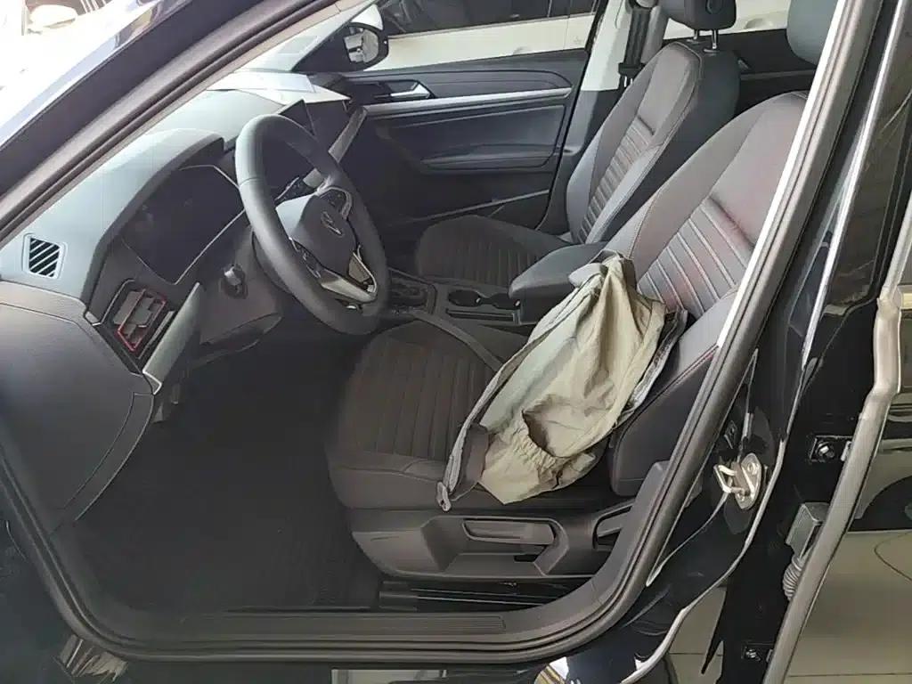 2024 Volkswagen Lavida 300TSI DSG Starry Sky Edition — миниатюра 15