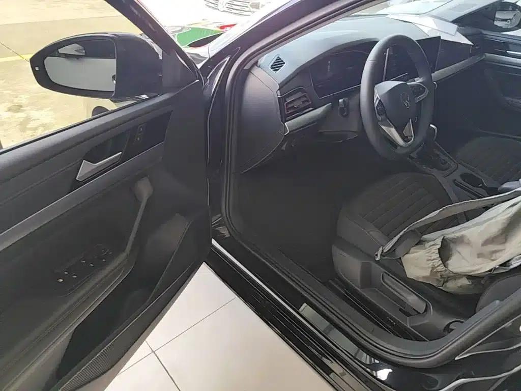 2024 Volkswagen Lavida 300TSI DSG Starry Sky Edition — миниатюра 16