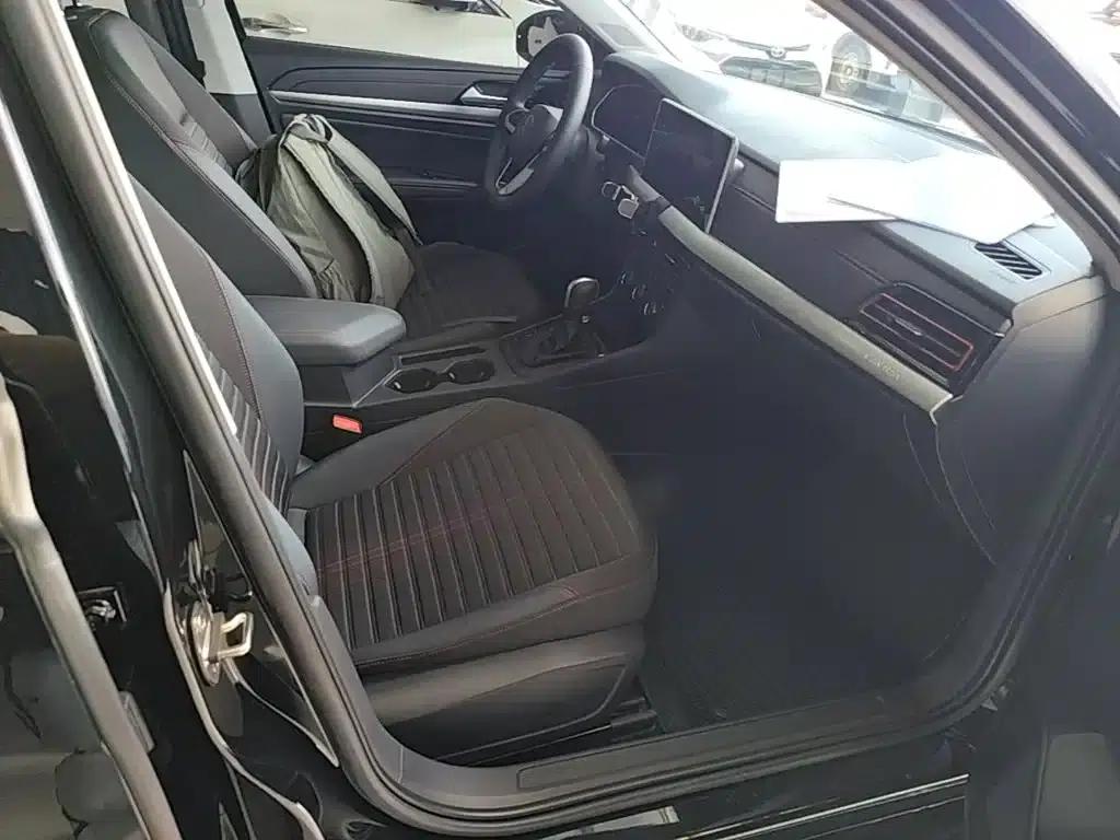 2024 Volkswagen Lavida 300TSI DSG Starry Sky Edition — миниатюра 25
