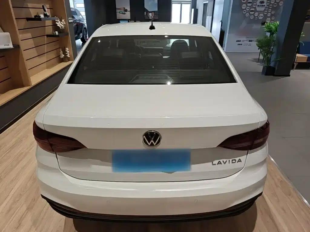 2024 Volkswagen Lavida 1.5L Automatic Comfort Edition — миниатюра 6