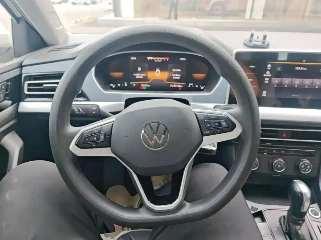 2023 Volkswagen Lavida Facelift 1.5L Automatic Comfort Edition — миниатюра 11
