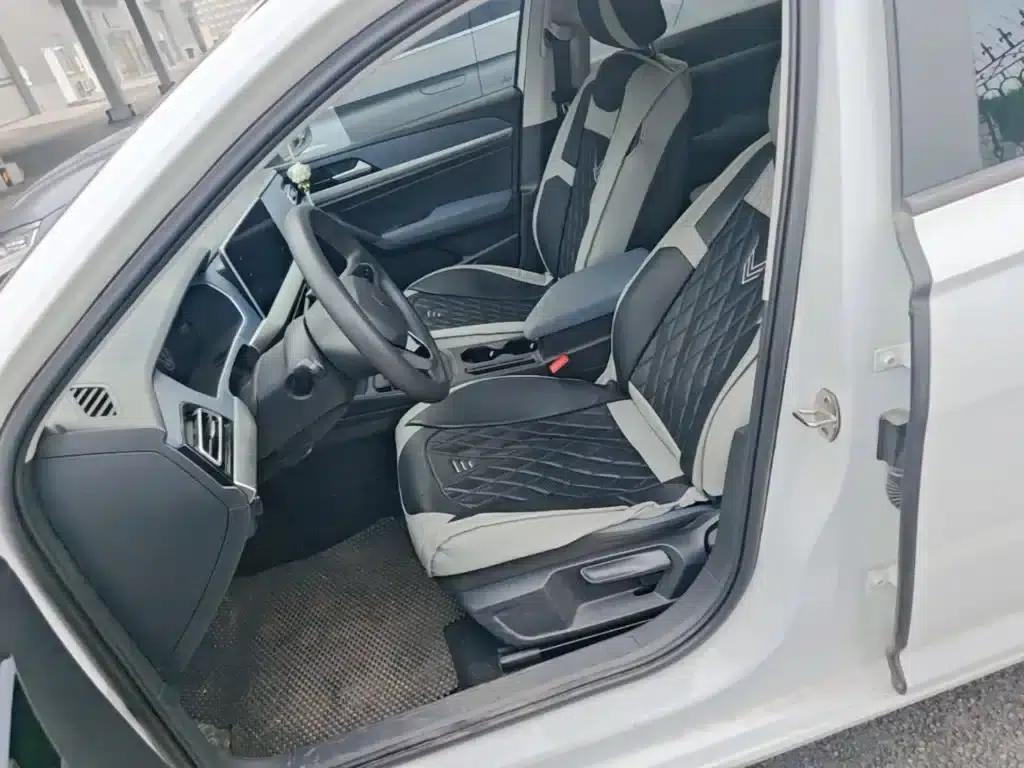 2023 Volkswagen Lavida Facelift 1.5L Automatic Comfort Edition — миниатюра 15
