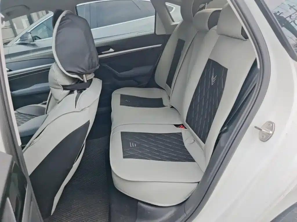 2023 Volkswagen Lavida Facelift 1.5L Automatic Comfort Edition — миниатюра 17