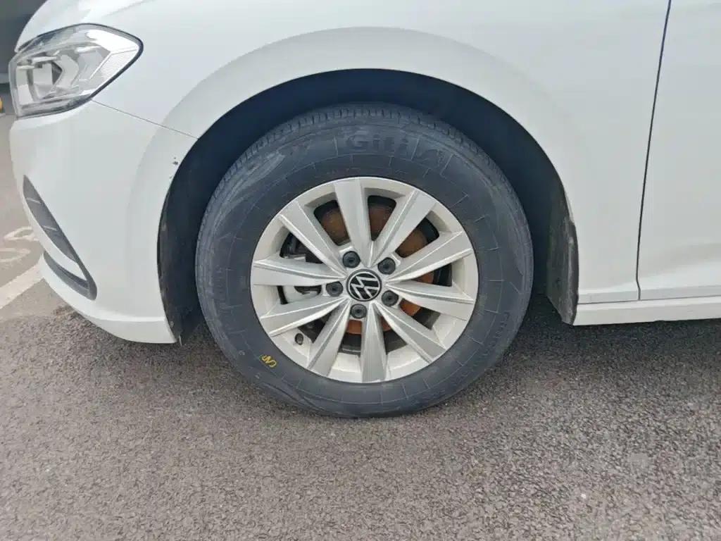 2023 Volkswagen Lavida Facelift 1.5L Automatic Comfort Edition — миниатюра 23
