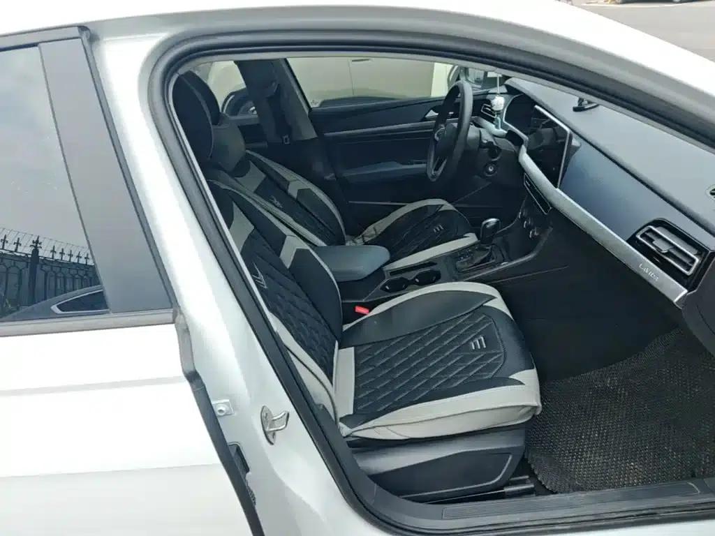 2023 Volkswagen Lavida Facelift 1.5L Automatic Comfort Edition — миниатюра 25