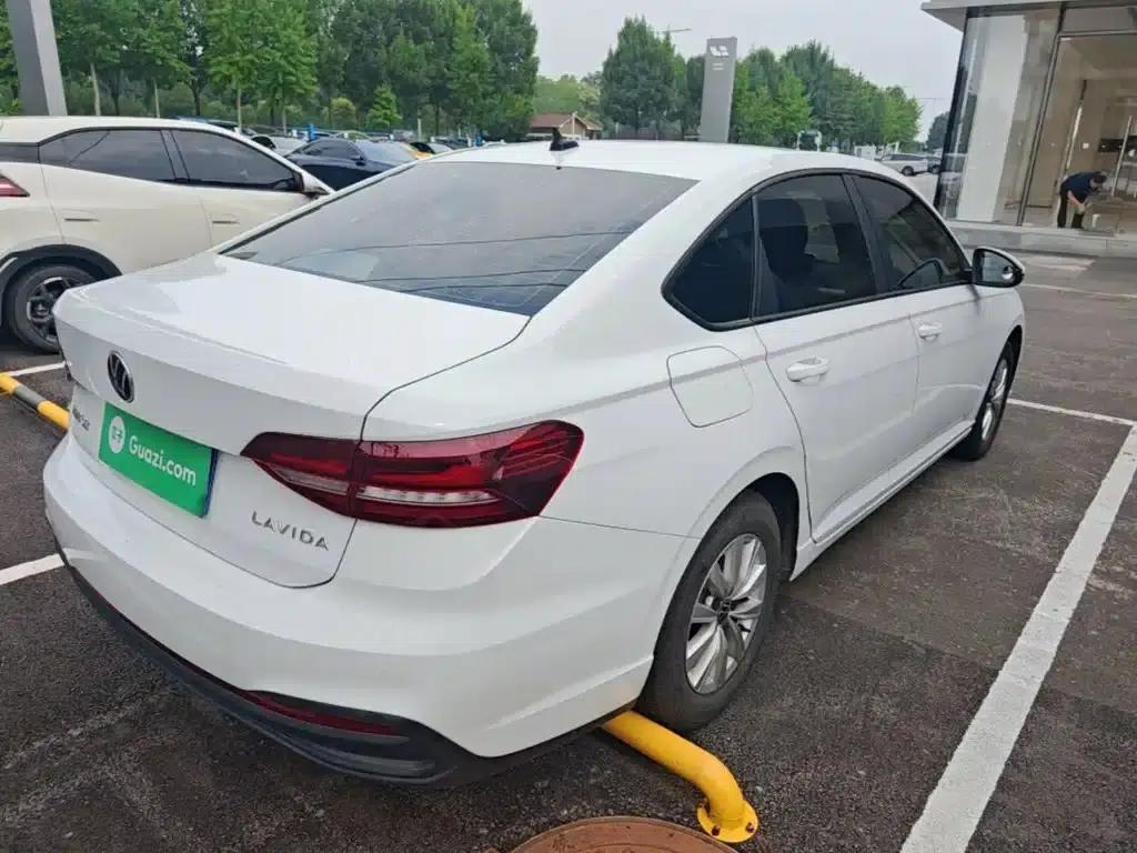 2023 Volkswagen Lavida Facelift 1.5L Automatic Comfort Edition — миниатюра 7