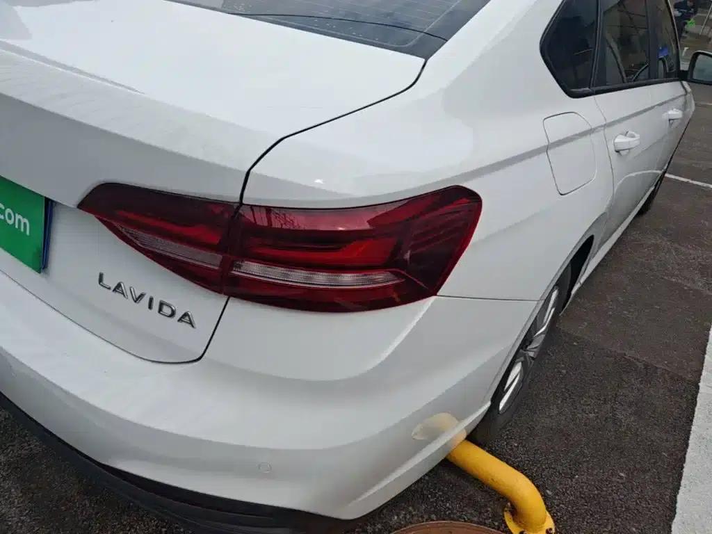 2023 Volkswagen Lavida Facelift 1.5L Automatic Comfort Edition — миниатюра 8