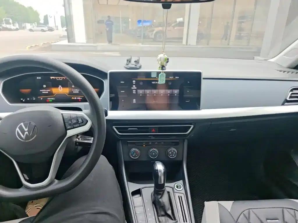 2023 Volkswagen Lavida Facelift 1.5L Automatic Comfort Edition — миниатюра 10