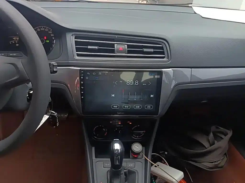 2019 Volkswagen Lavida, Lavida Qihang 1.5L Automatic Fashion Edition (National VI Emission Standard) — миниатюра 13